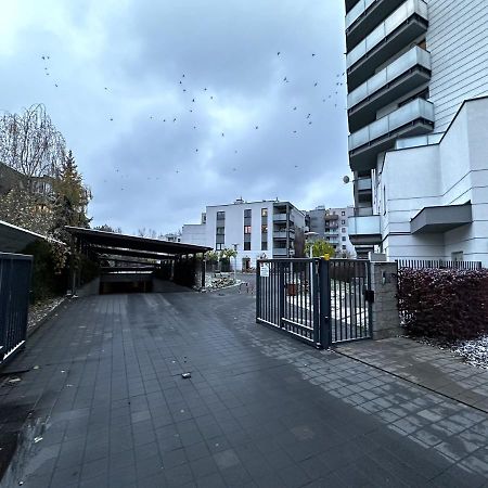 Apartament Wlodarzewska Warszawa Zewnętrze zdjęcie