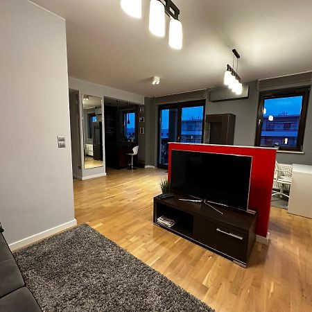 Apartament Wlodarzewska Warszawa Zewnętrze zdjęcie